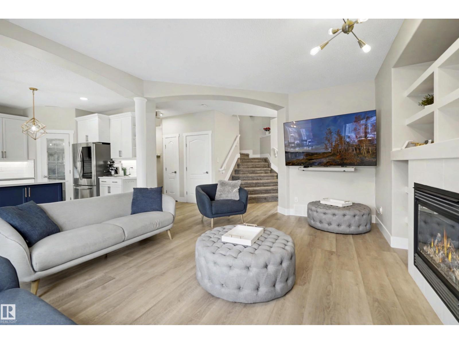 5911 7 Av Sw, Edmonton, Alberta  T6X 0G5 - Photo 11 - E4475932