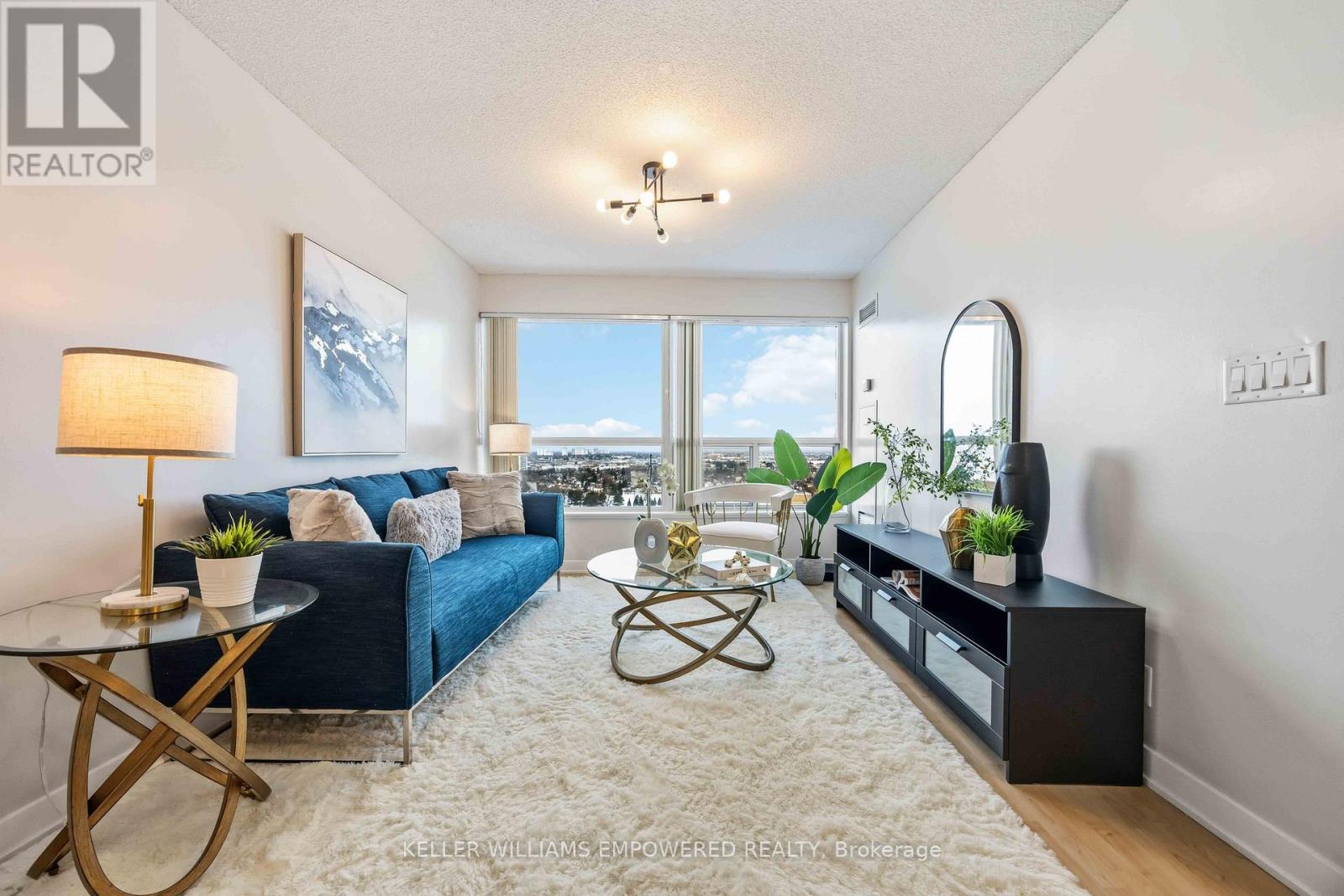 2116 - 38 LEE CENTRE DRIVE, Toronto, Ontario