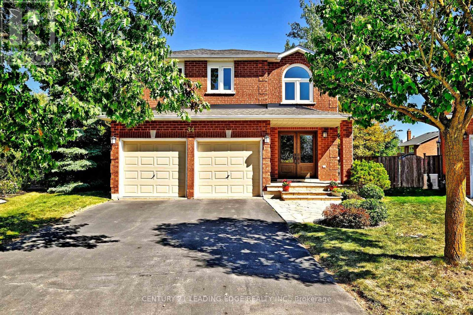 34 PANDORA COURT, Richmond Hill, Ontario
