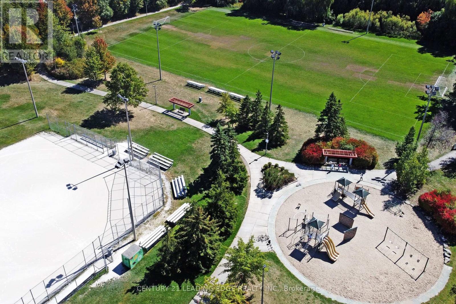 34 Pandora Court, Richmond Hill, Ontario  L4S 1J4 - Photo 48 - N12850254