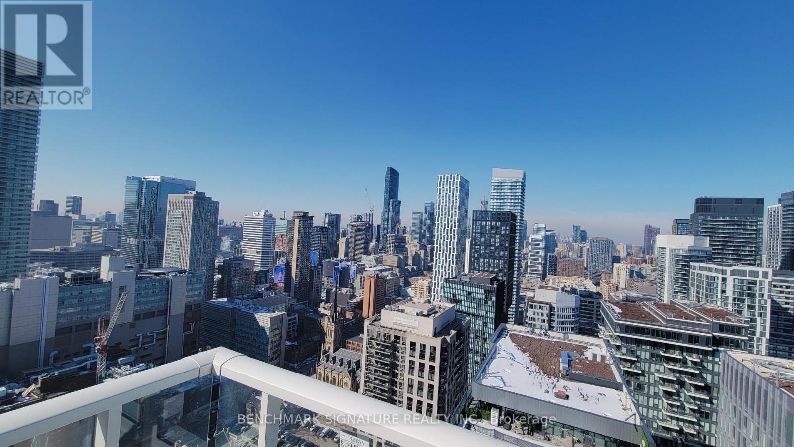 4011 - 88 QUEEN STREET E, Toronto, Ontario