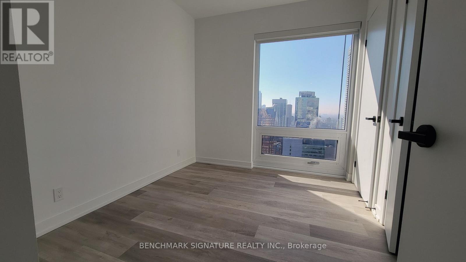 4011 - 88 Queen Street E, Toronto, Ontario  M5C 0B6 - Photo 11 - C12840060