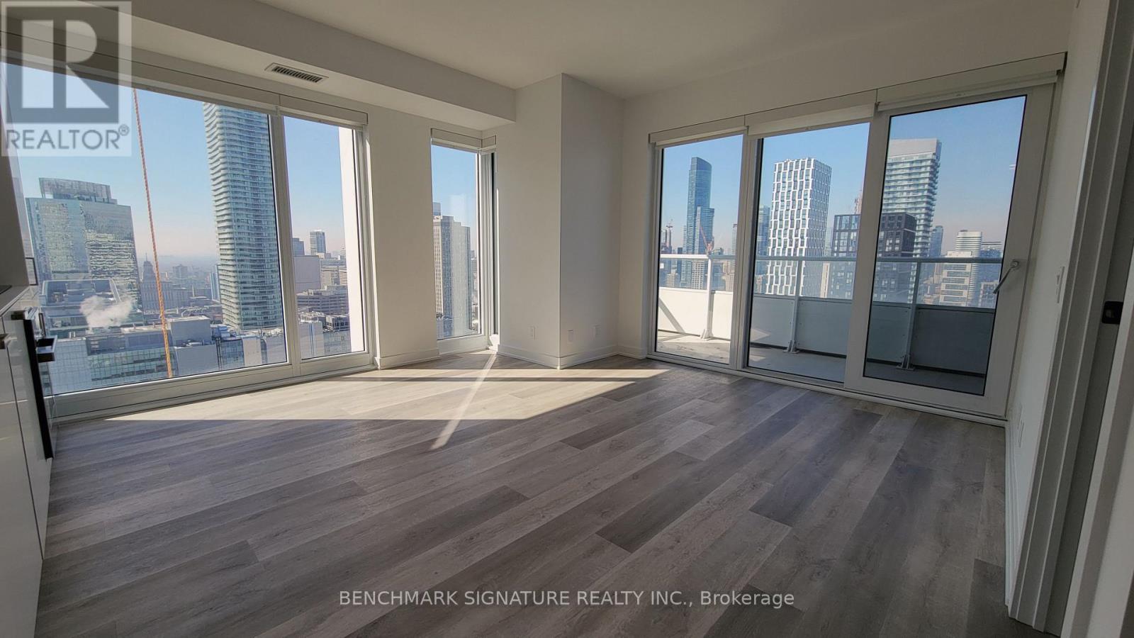 4011 - 88 Queen Street E, Toronto, Ontario  M5C 0B6 - Photo 5 - C12840060