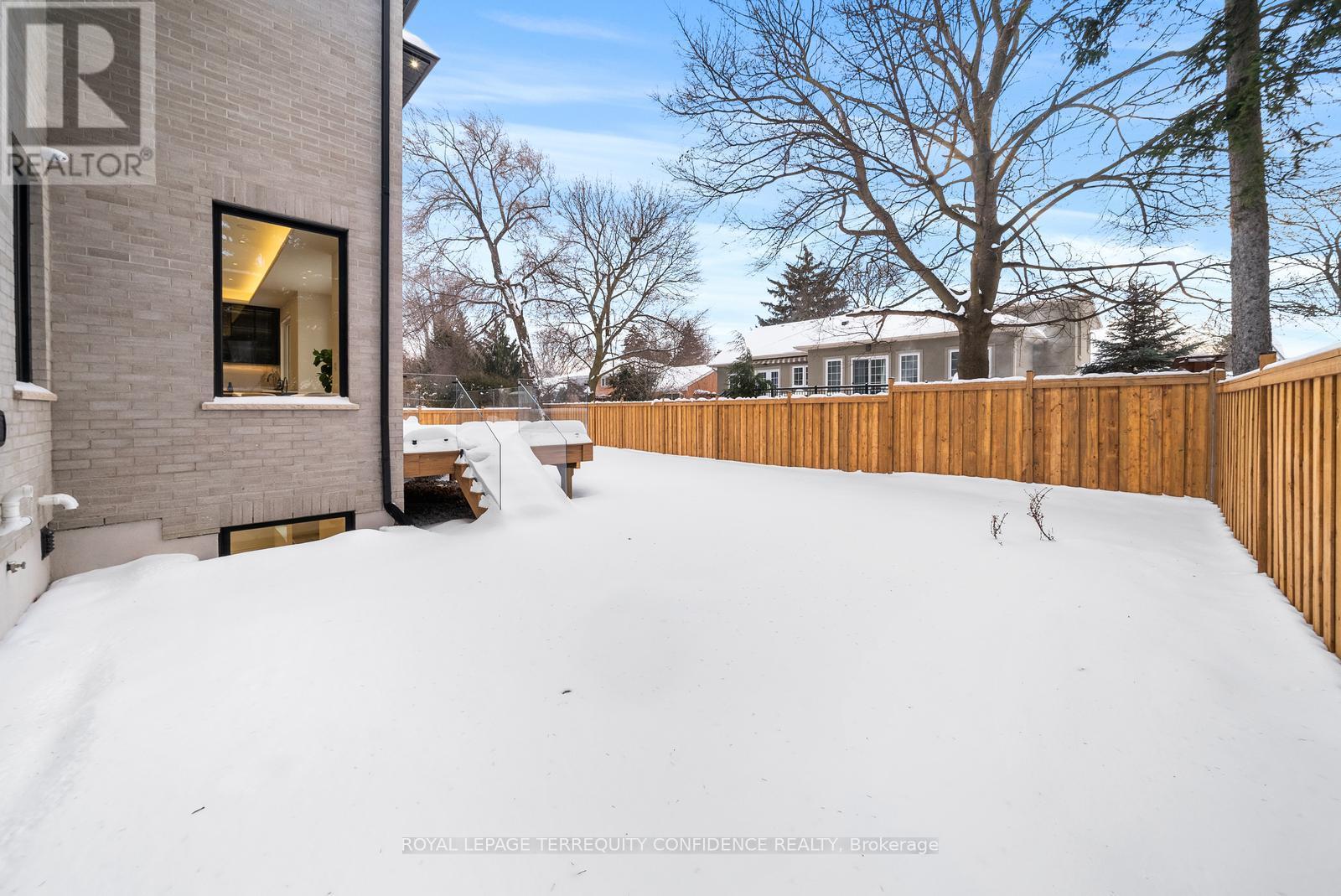 281 Kerrybrook Drive, Richmond Hill, Ontario  L4C 3R2 - Photo 46 - N12837170