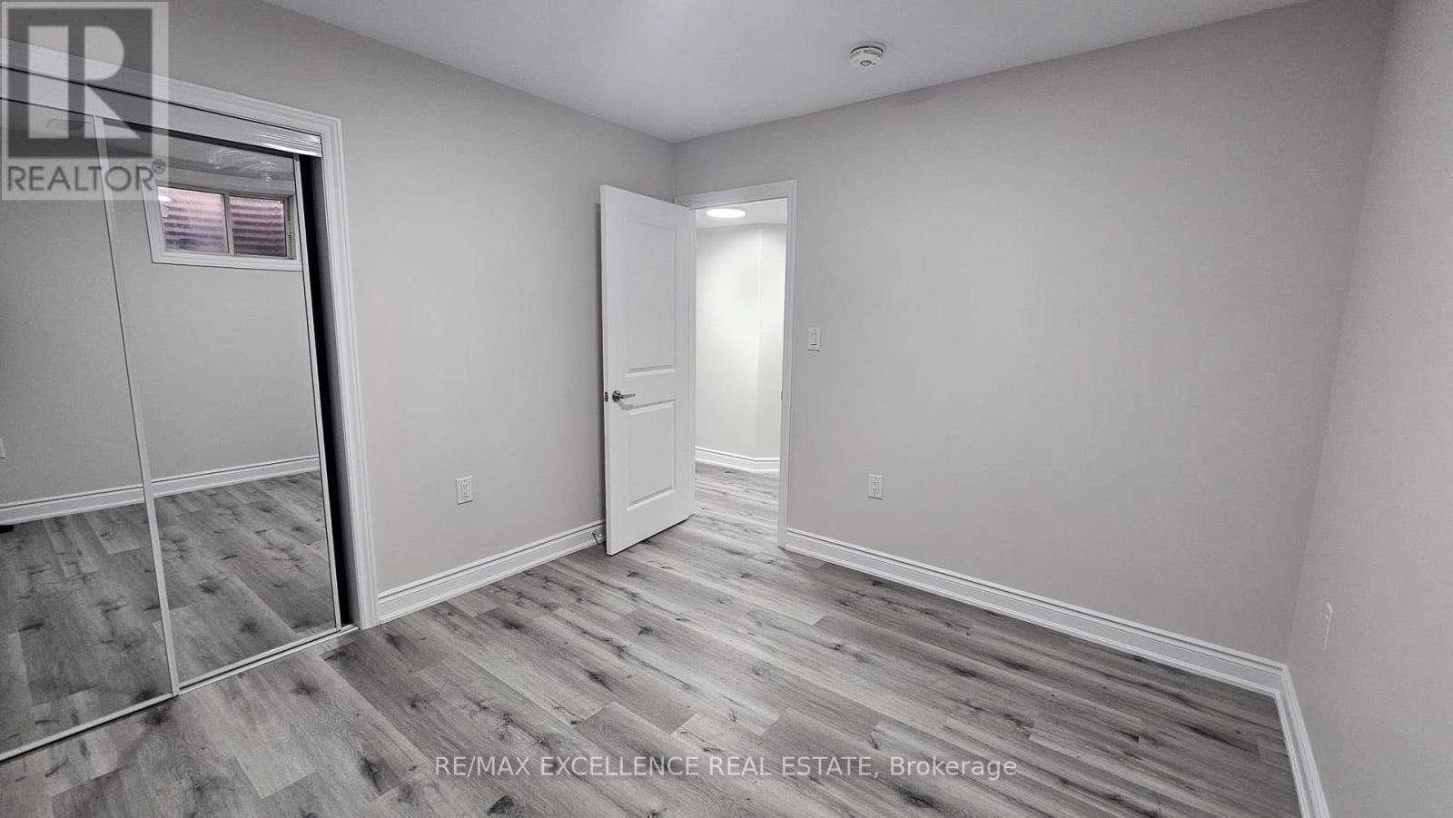 Lower - 325 Johnson Drive, Barrie, Ontario  L4M 7A2 - Photo 10 - S12830446