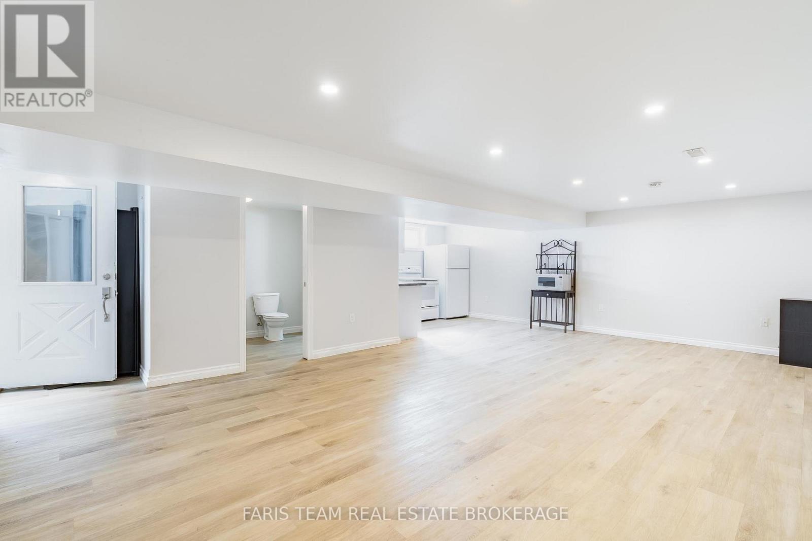 510 Mary Street, Tay, Ontario  L0K 1R0 - Photo 34 - S12805044