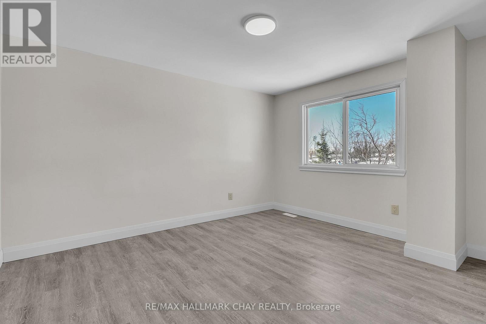 79 Christie Crescent, Barrie, Ontario  L4N 4V2 - Photo 16 - S12850178