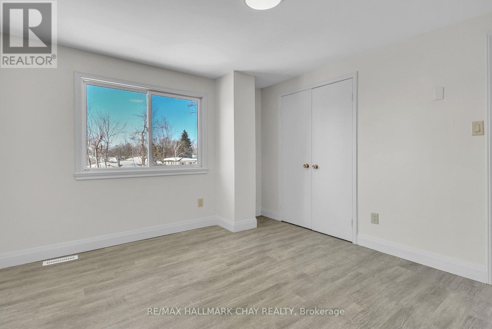 79 Christie Crescent, Barrie, Ontario  L4N 4V2 - Photo 17 - S12850178