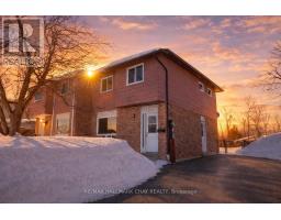 79 CHRISTIE CRESCENT, Barrie, Ontario