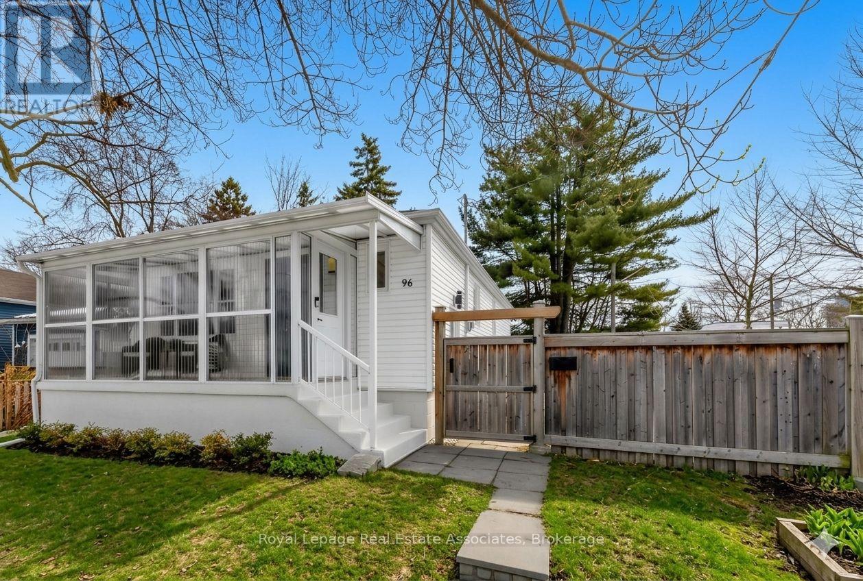 96 ANGELENE STREET, Mississauga, Ontario