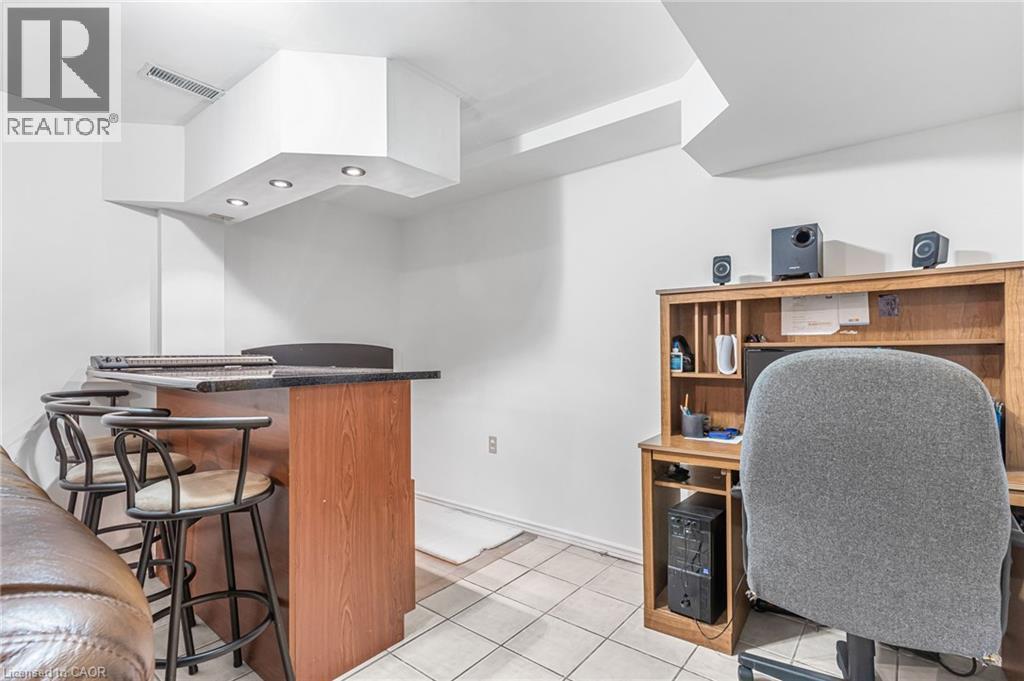 51 Seaton Place Drive, Stoney Creek, Ontario  L8E 3E4 - Photo 39 - 40809990