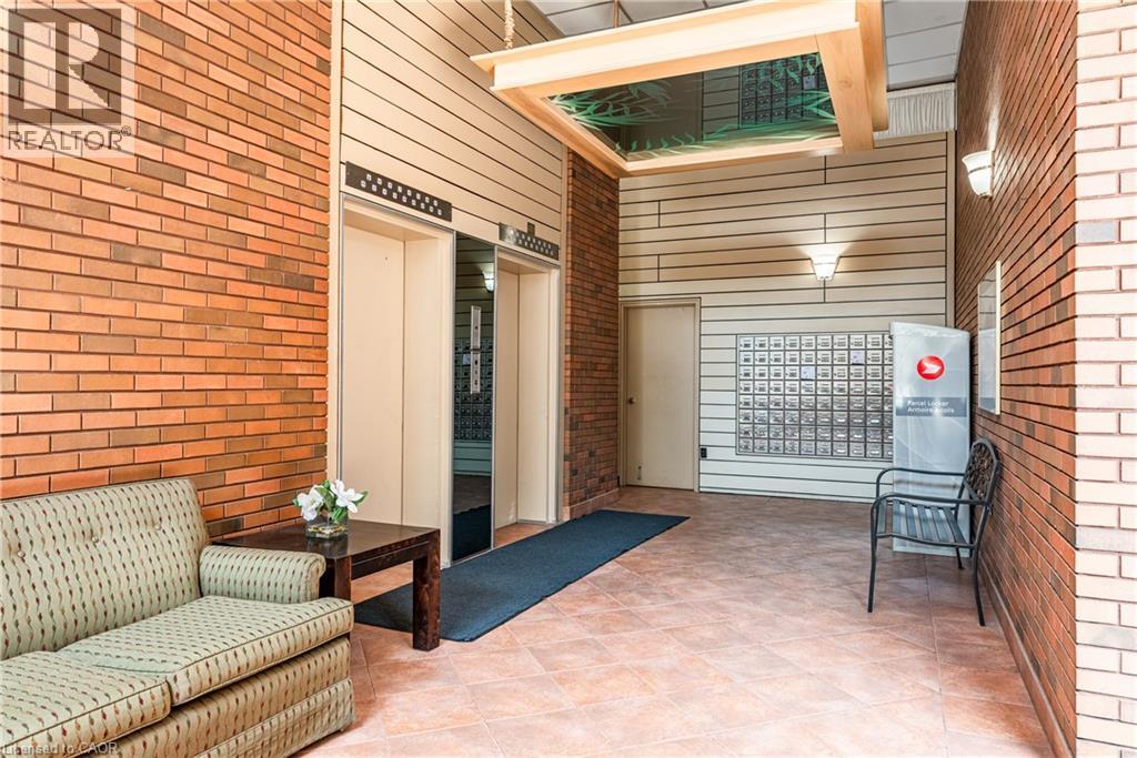 222 Jackson Street W Unit# 405, Hamilton, Ontario  L8P 4S5 - Photo 5 - 40809889