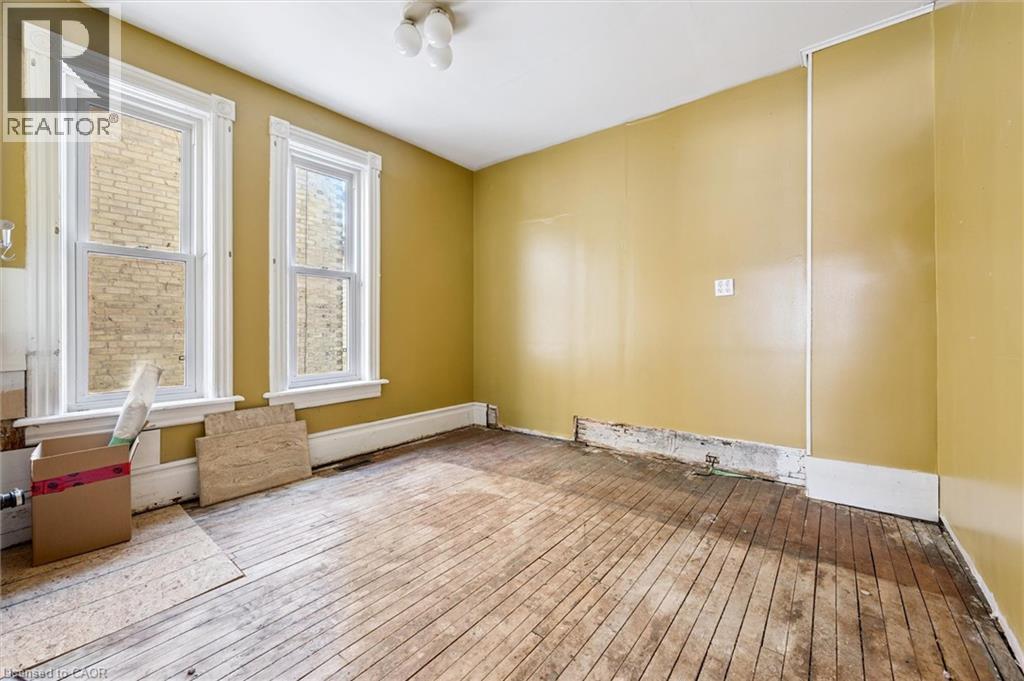 98 William Street W, Waterloo, Ontario  N2L 1J7 - Photo 21 - 40808967