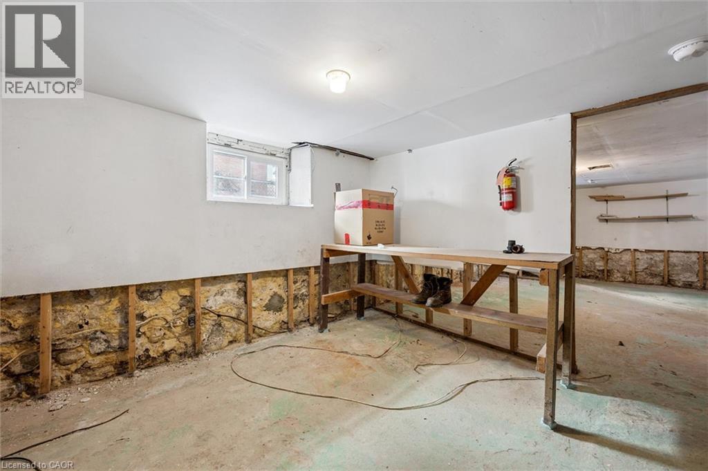 98 William Street W, Waterloo, Ontario  N2L 1J7 - Photo 25 - 40808967