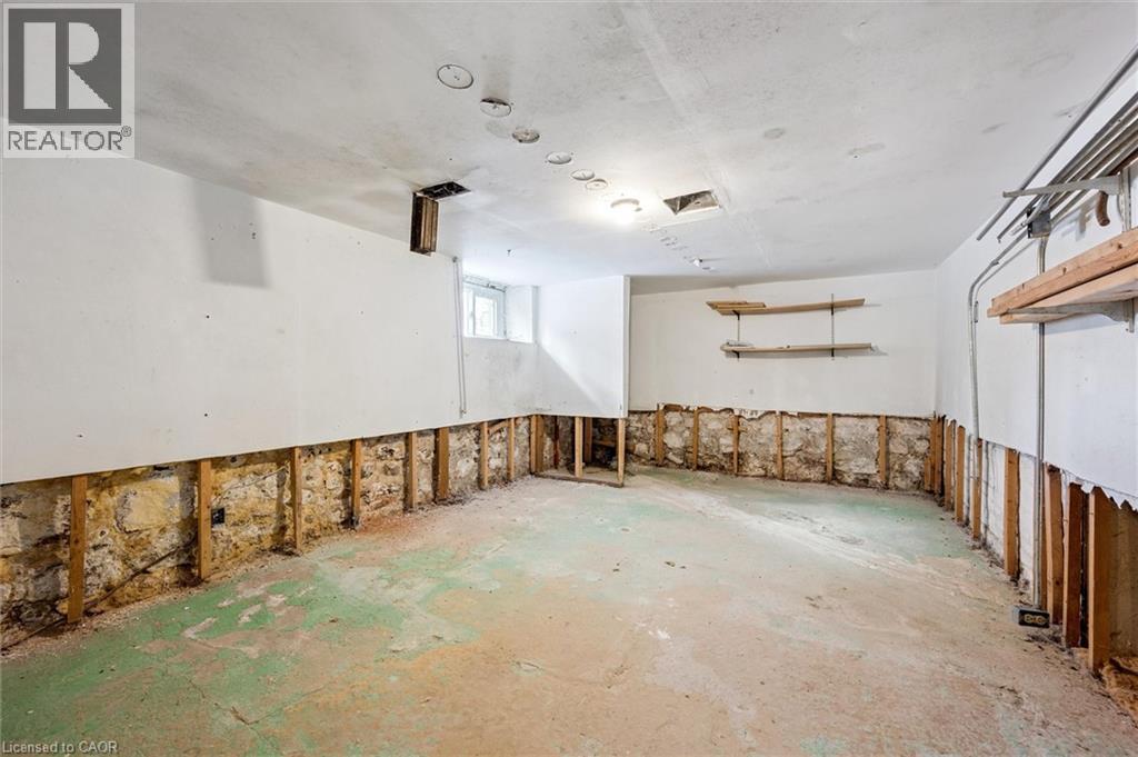 98 William Street W, Waterloo, Ontario  N2L 1J7 - Photo 27 - 40808967