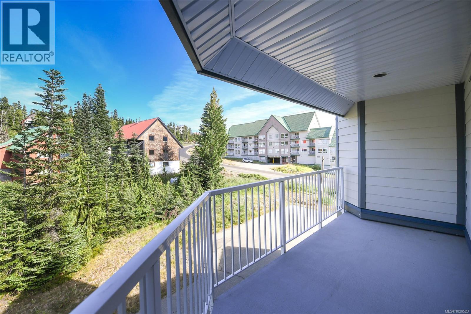 217 1320 Henry Rd, Courtenay, British Columbia  V9J 1L0 - Photo 30 - 1020523