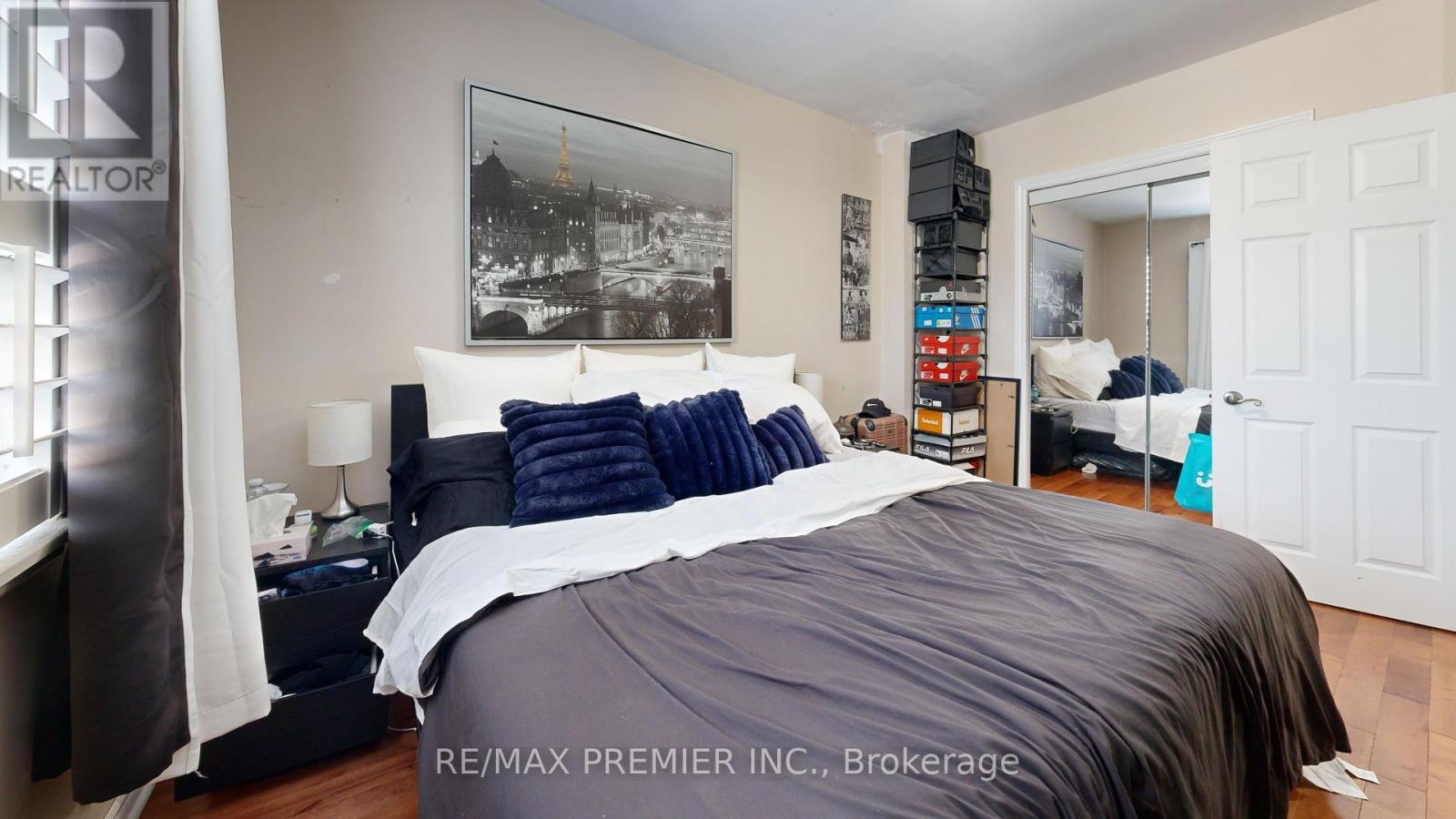 52 Montcalm Avenue, Toronto, Ontario  M6E 4N7 - Photo 29 - W12850226