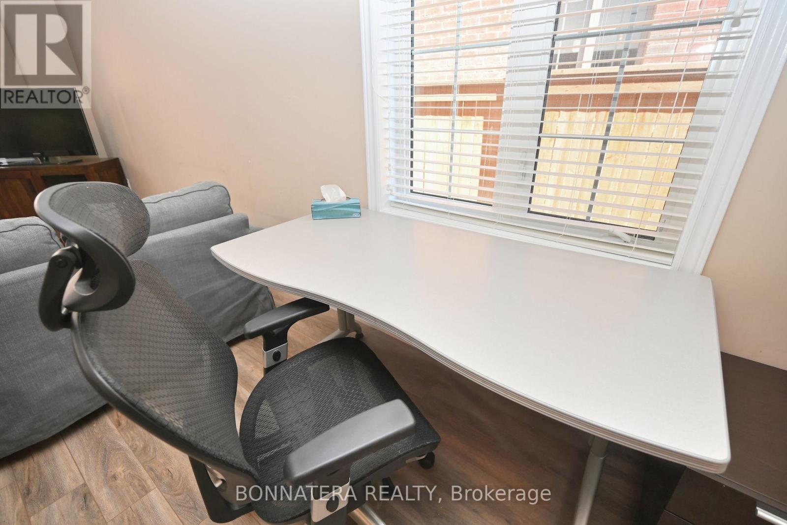 387 Wheat Boom Drive, Oakville, Ontario  L6H 7C2 - Photo 17 - W12850240