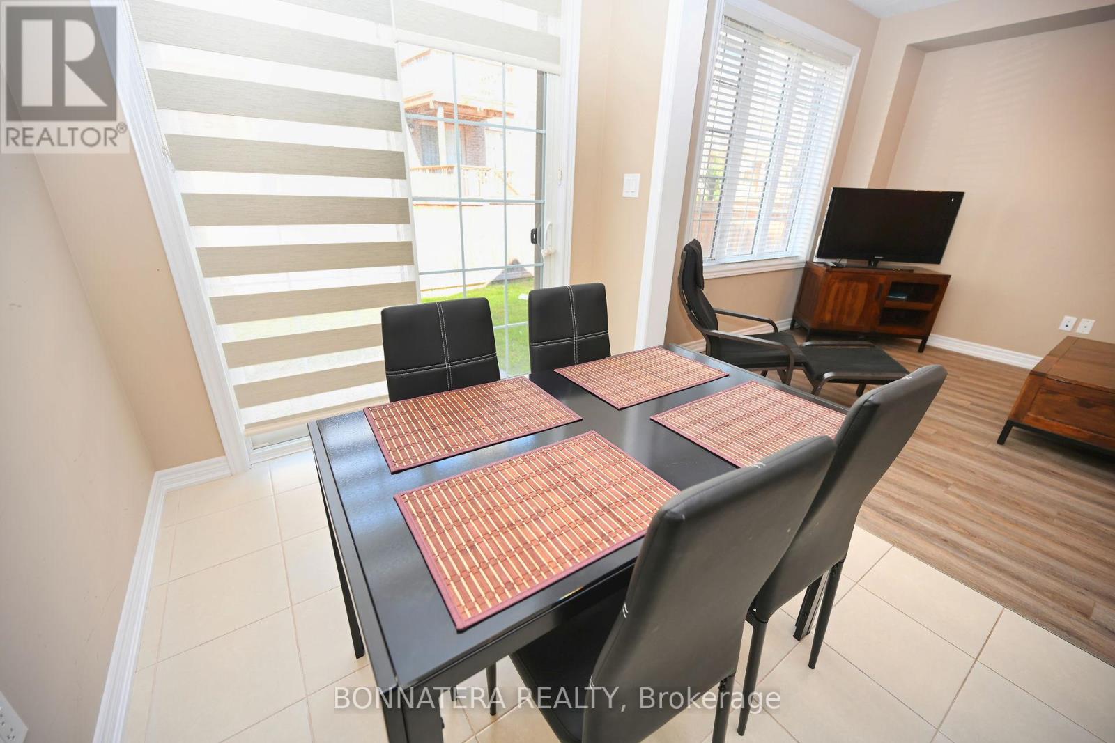 387 Wheat Boom Drive, Oakville, Ontario  L6H 7C2 - Photo 19 - W12850240