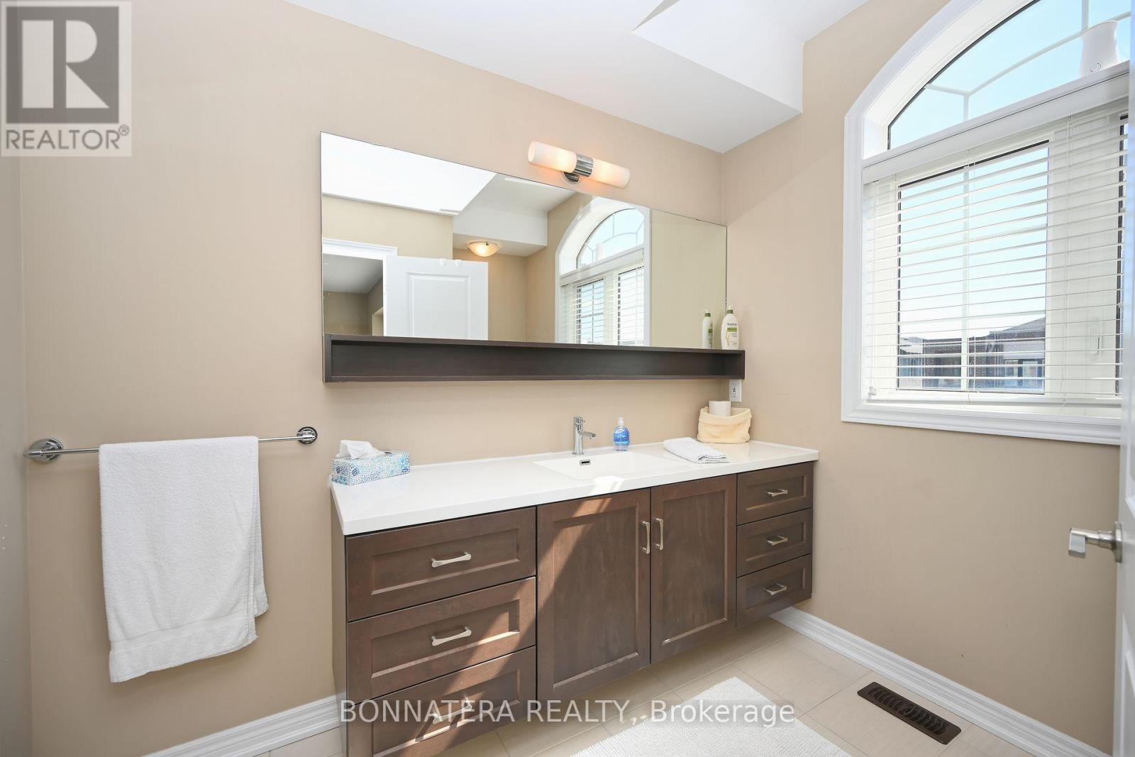 387 Wheat Boom Drive, Oakville, Ontario  L6H 7C2 - Photo 34 - W12850240