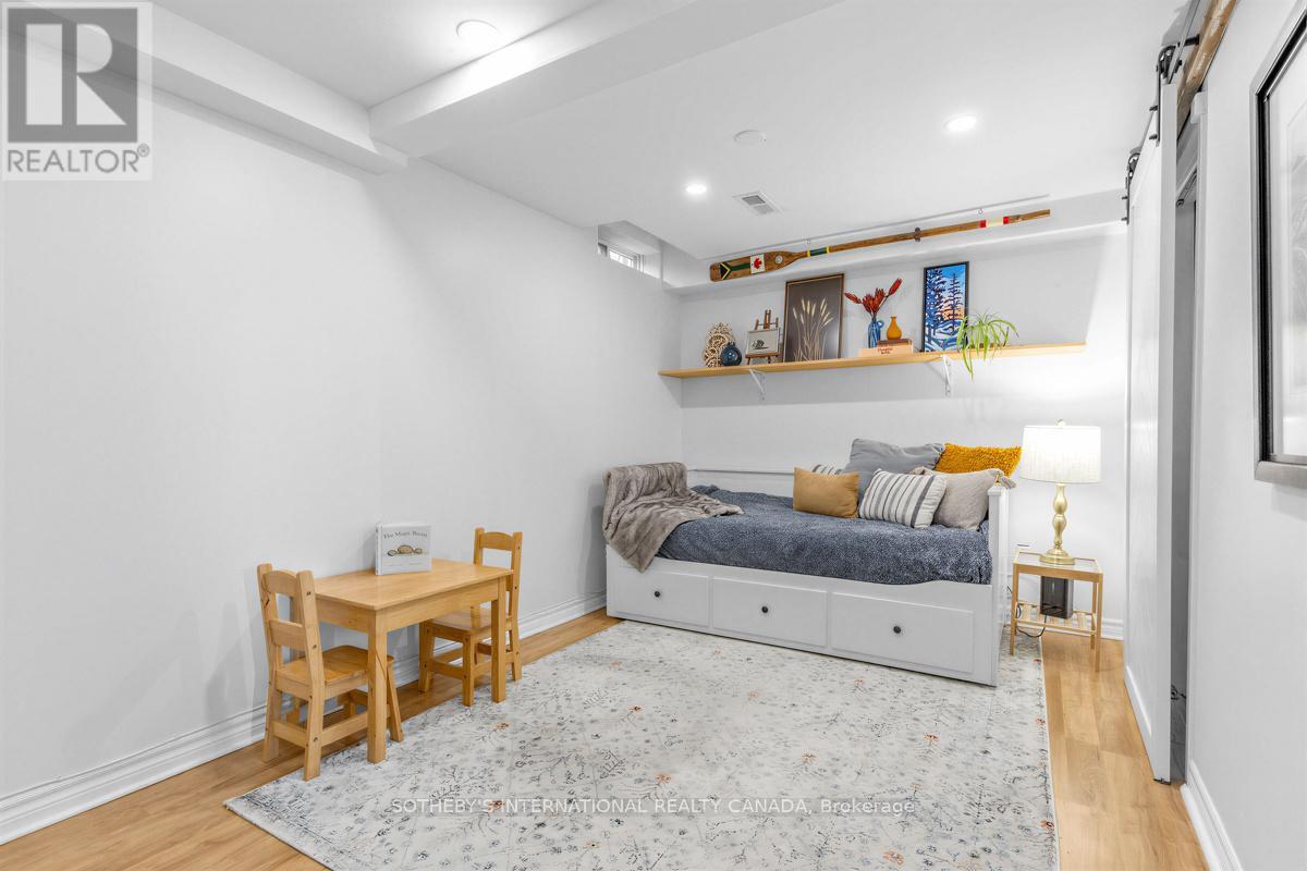 31 - 30 Heslop Road, Milton (Om Old Milton), Ontario  L9T 1B3 - Photo 35 - W12850250