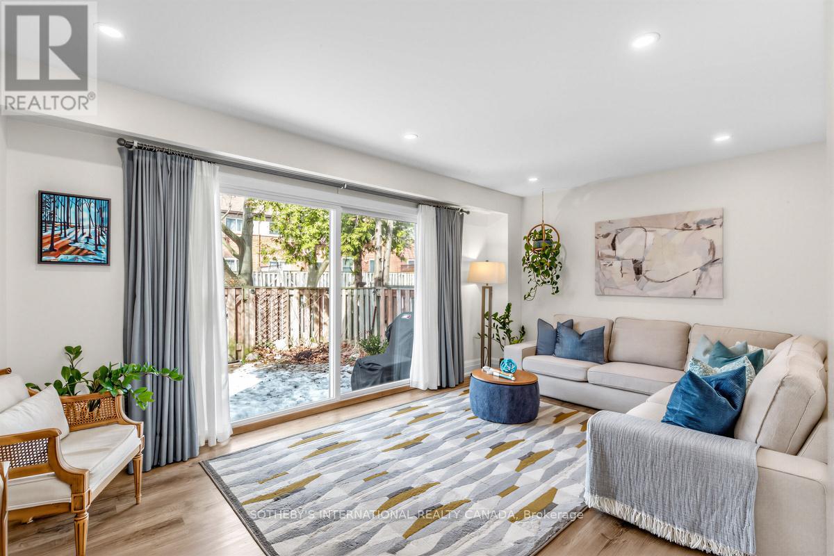 31 - 30 Heslop Road, Milton (Om Old Milton), Ontario  L9T 1B3 - Photo 7 - W12850250