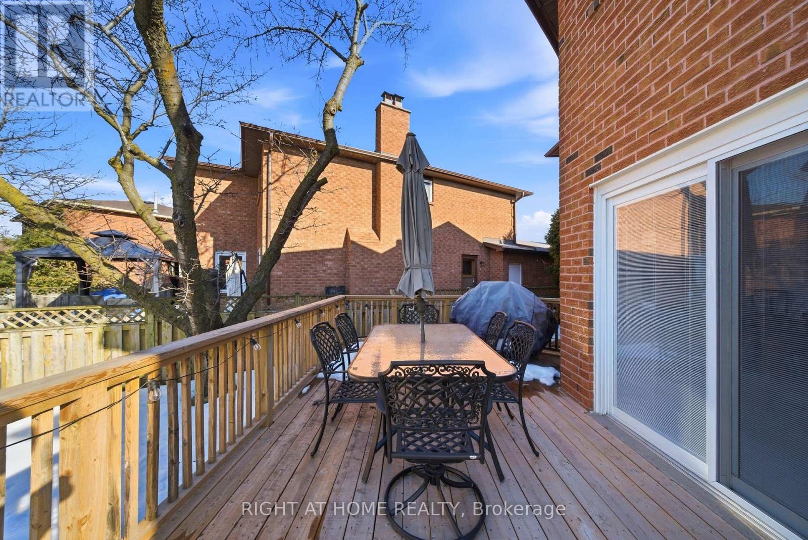 4219 Preston Trail, Mississauga, Ontario  L4W 4R7 - Photo 40 - W12850310