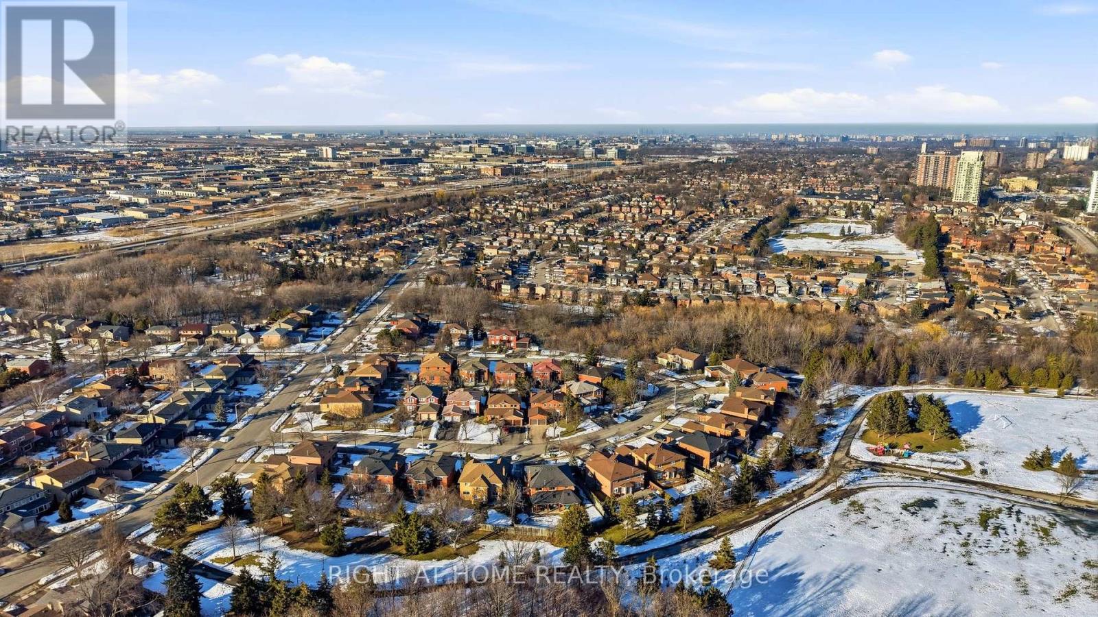 4219 Preston Trail, Mississauga, Ontario  L4W 4R7 - Photo 45 - W12850310