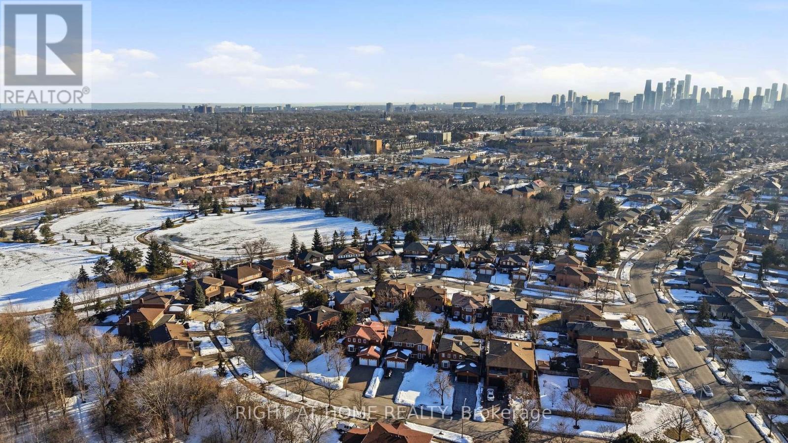 4219 Preston Trail, Mississauga, Ontario  L4W 4R7 - Photo 48 - W12850310