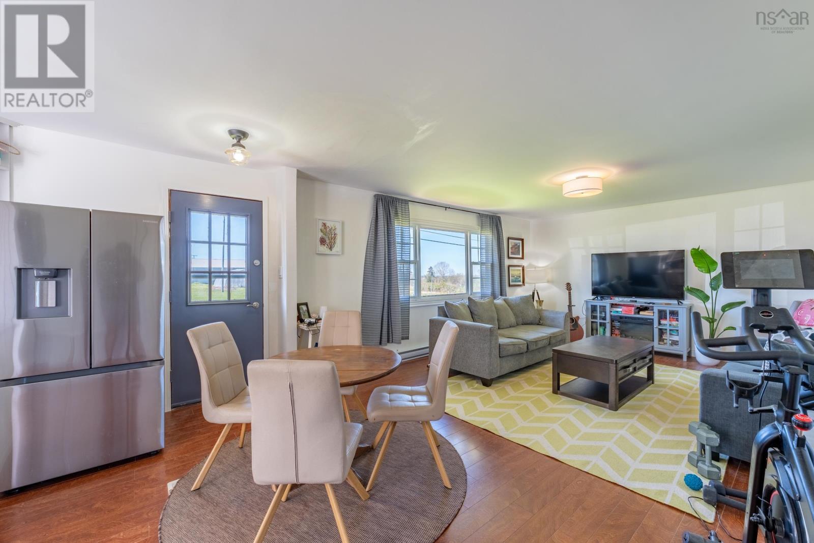 72 Hibernia Street, Yarmouth, Nova Scotia  B5A 2M6 - Photo 35 - 202603911