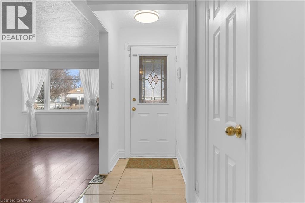 40 West 3rd Street, Hamilton, Ontario  L9C 3J9 - Photo 9 - 40806864