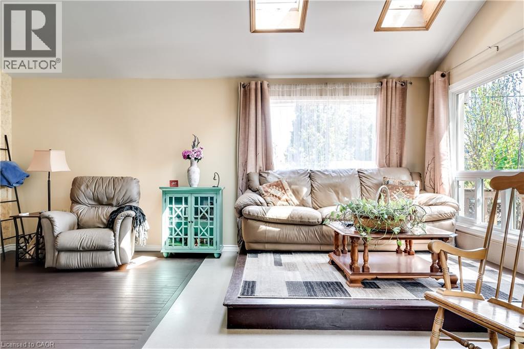 287 Graham Avenue S, Hamilton, Ontario  L8K 2M7 - Photo 18 - 40808347