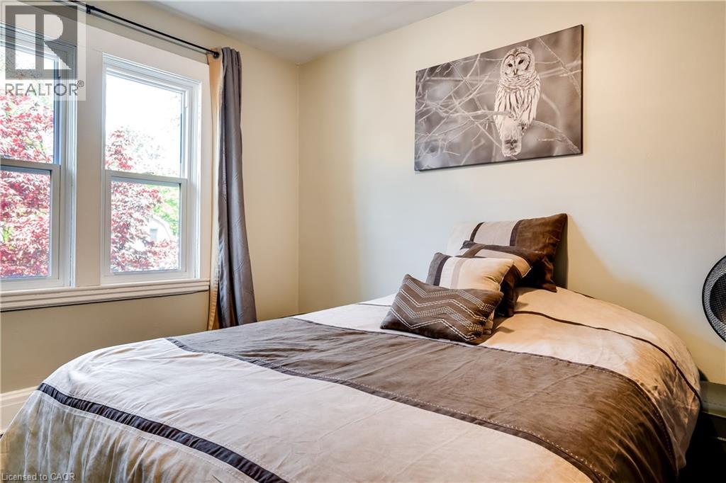 287 Graham Avenue S, Hamilton, Ontario  L8K 2M7 - Photo 27 - 40808347