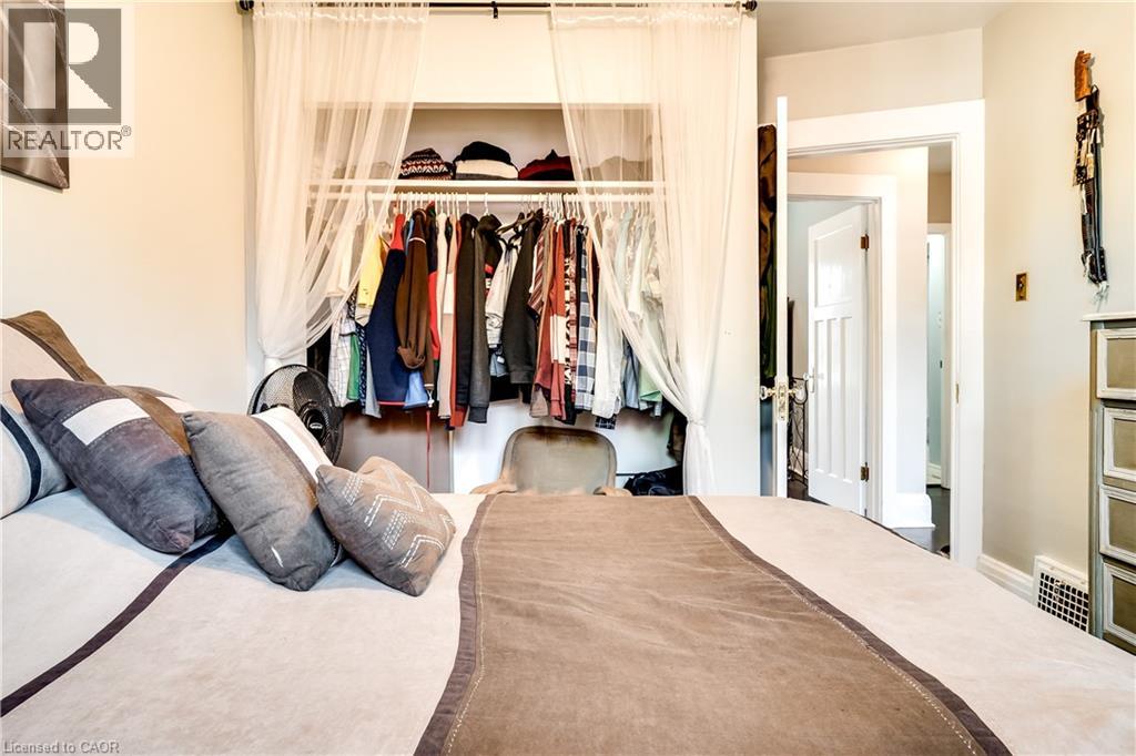 287 Graham Avenue S, Hamilton, Ontario  L8K 2M7 - Photo 28 - 40808347