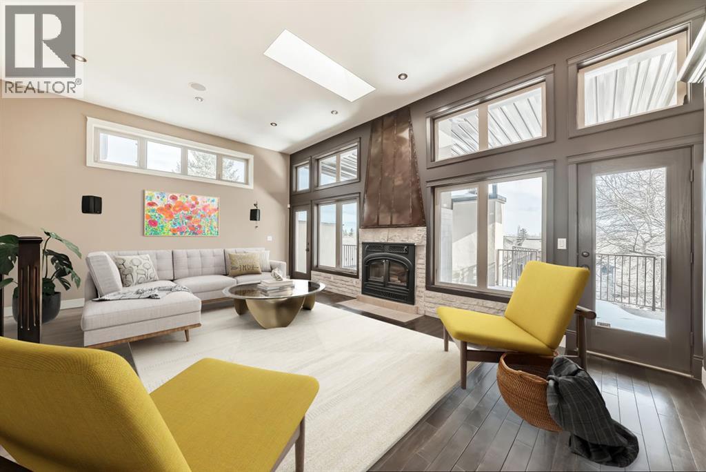 1108 Bellevue Avenue Se, Calgary, Alberta  T2G 4L1 - Photo 3 - A2288825