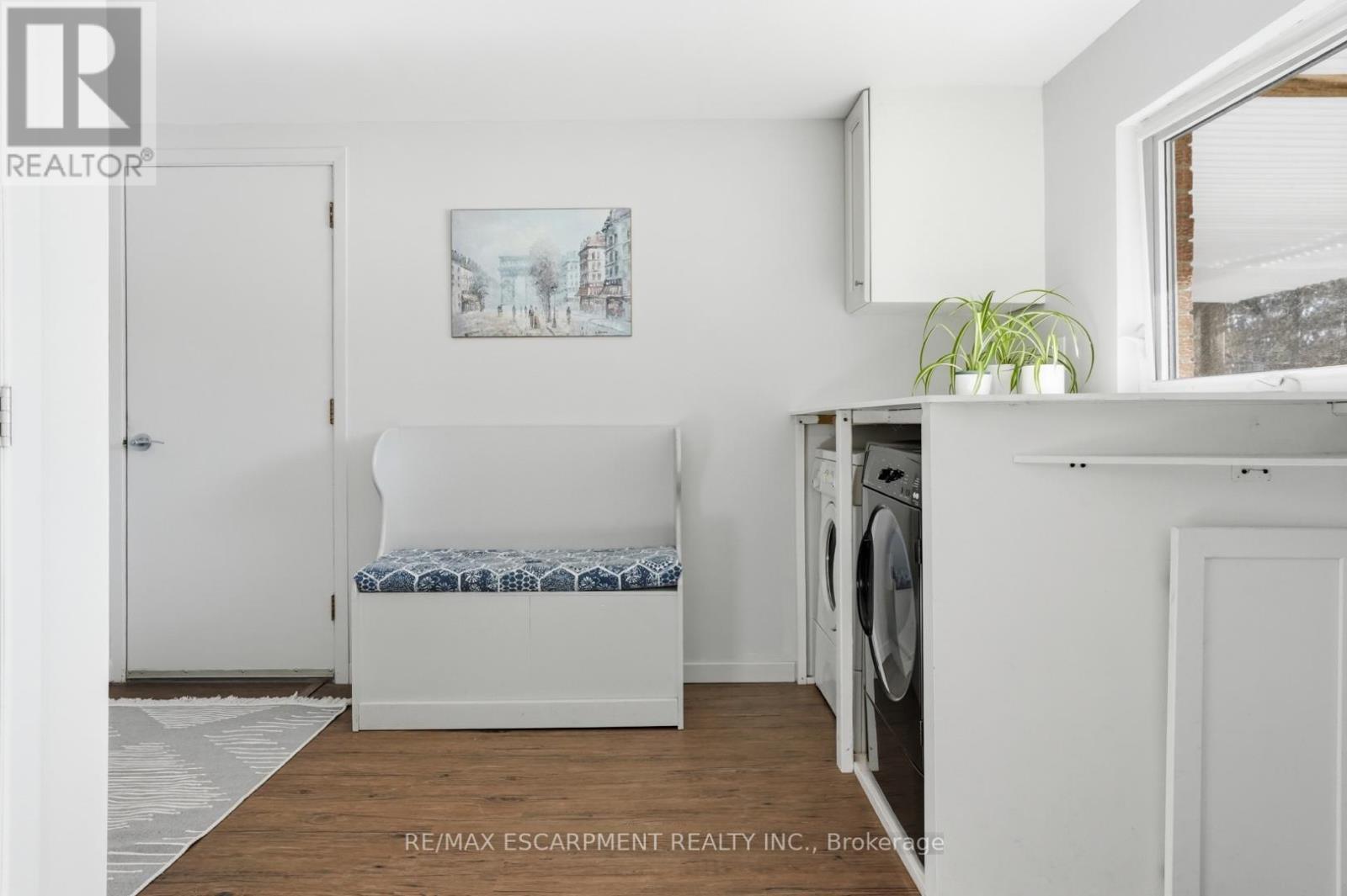 81 Thomson Drive, Hamilton, Ontario  L8B 0G5 - Photo 36 - X12850284