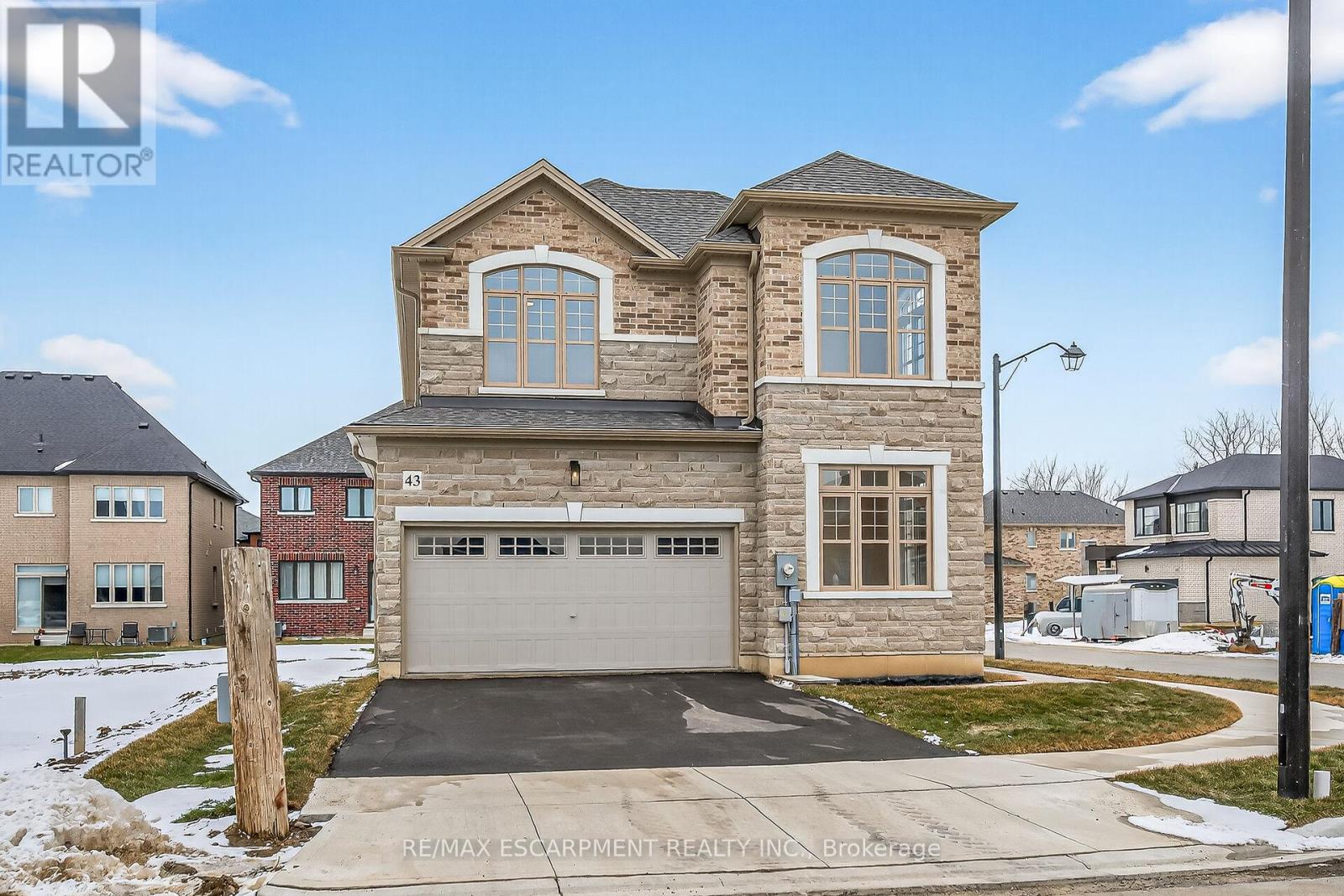 43 SHADY OAKS TRAIL, Hamilton, Ontario