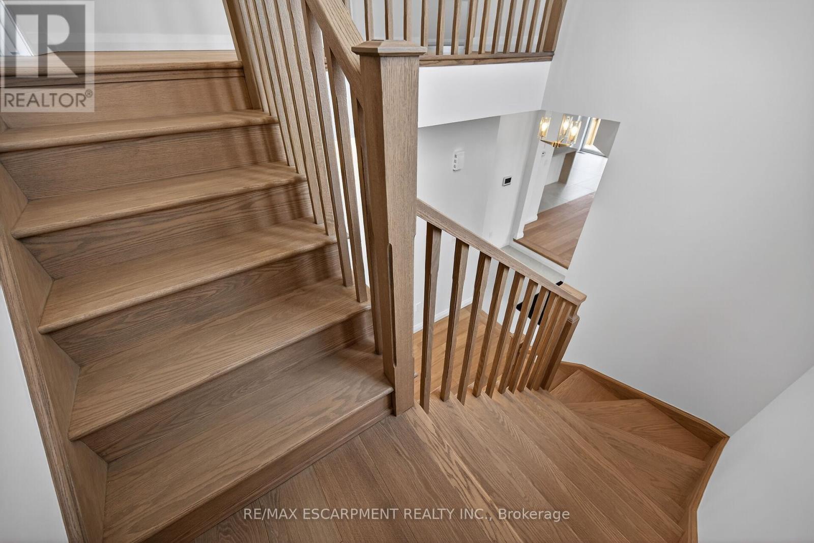 43 Shady Oaks Trail, Hamilton, Ontario  L9B 0E9 - Photo 25 - X12850290