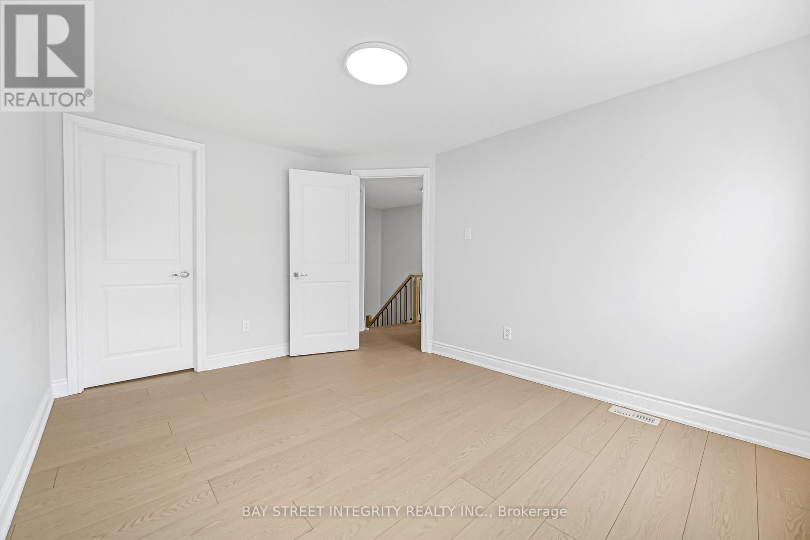 41 Elsa Vine Way, Toronto, Ontario  M2J 4H8 - Photo 27 - C12843180