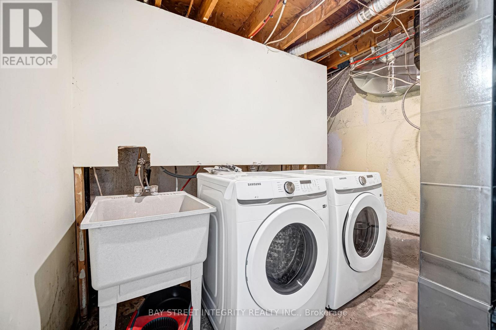 41 Elsa Vine Way, Toronto, Ontario  M2J 4H8 - Photo 48 - C12843180