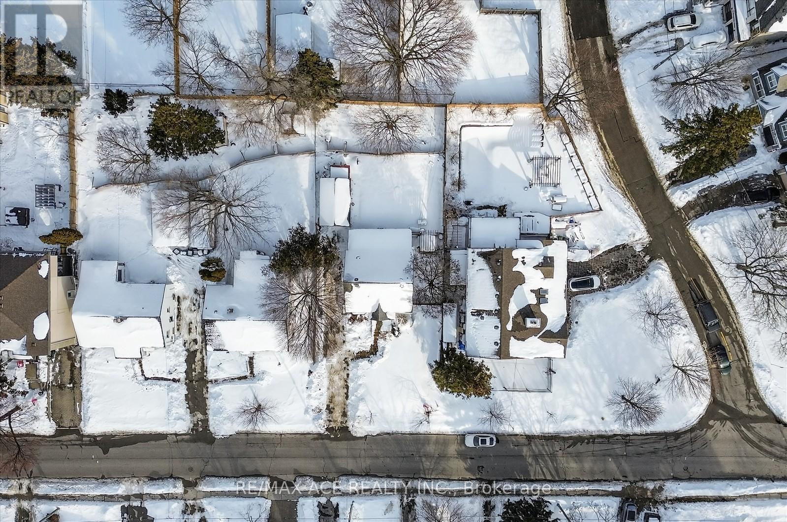 83 Brooklawn Avenue, Toronto, Ontario  M1M 2P7 - Photo 3 - E12805582