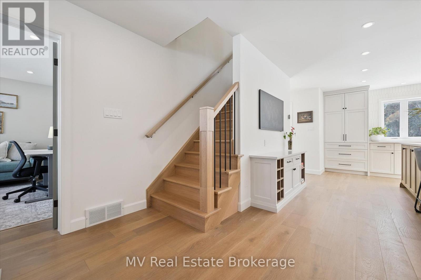 6794 Sixth Line, Centre Wellington, Ontario  N0B 1J0 - Photo 29 - X12850324