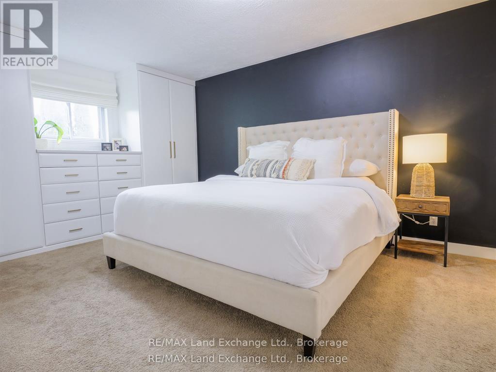 829 Highland Street, Saugeen Shores, Ontario  N0H 2C2 - Photo 15 - X12850380