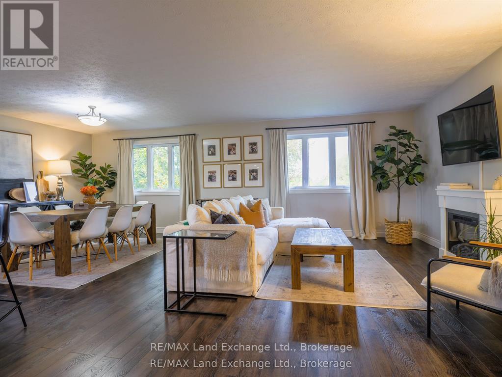 829 Highland Street, Saugeen Shores, Ontario  N0H 2C2 - Photo 3 - X12850380