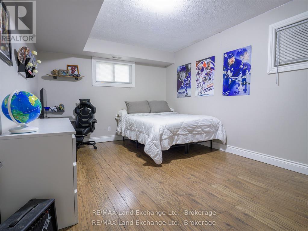 829 Highland Street, Saugeen Shores, Ontario  N0H 2C2 - Photo 36 - X12850380