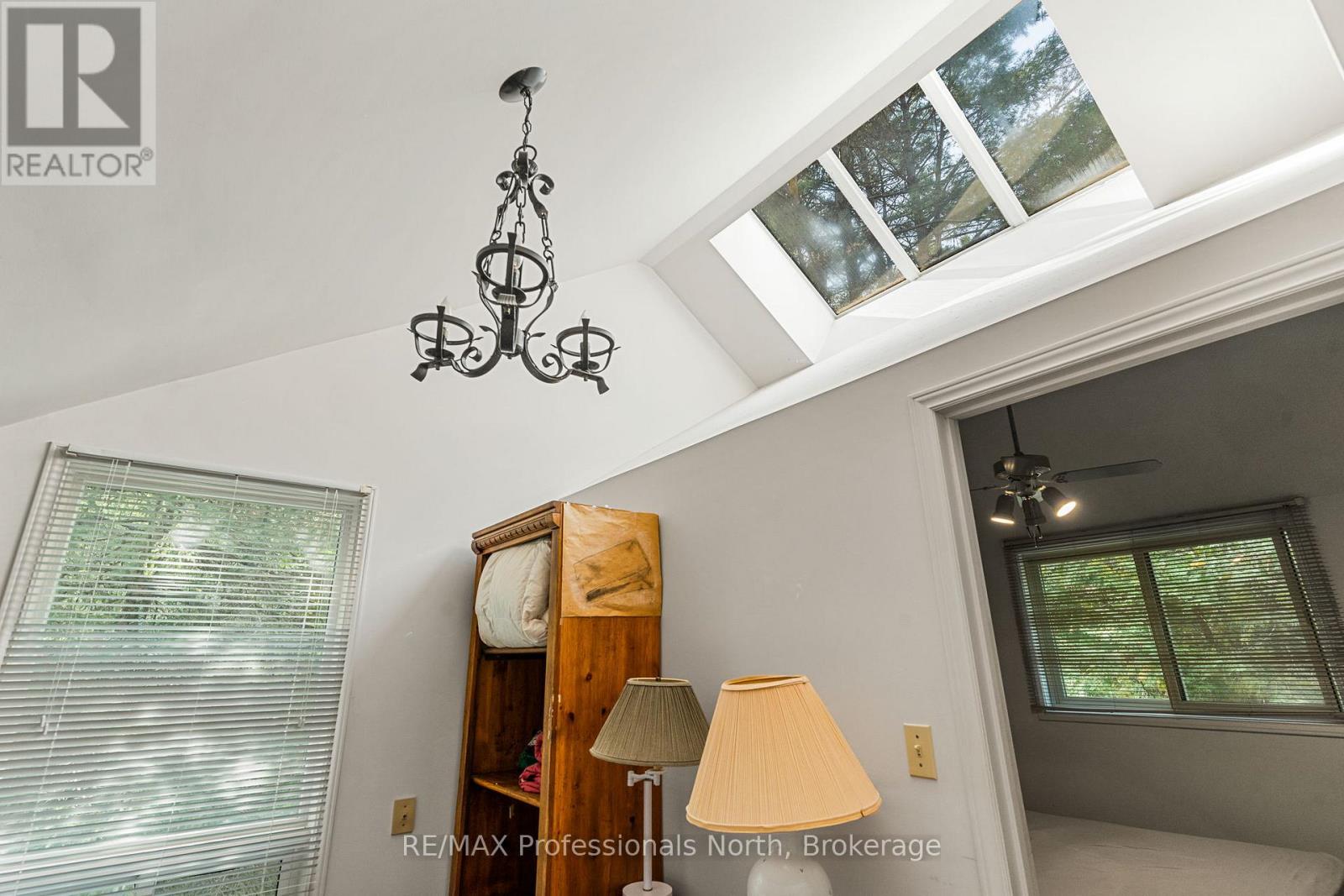 1080 Petticoat Lane, Minden Hills, Ontario  K0M 2K0 - Photo 21 - X12850424