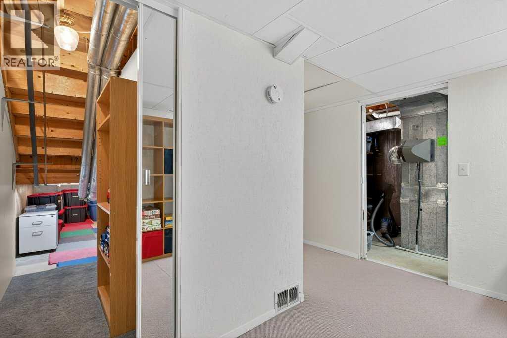 3839 Point Mckay Road Nw, Calgary, Alberta  T3B 4V7 - Photo 26 - A2290929