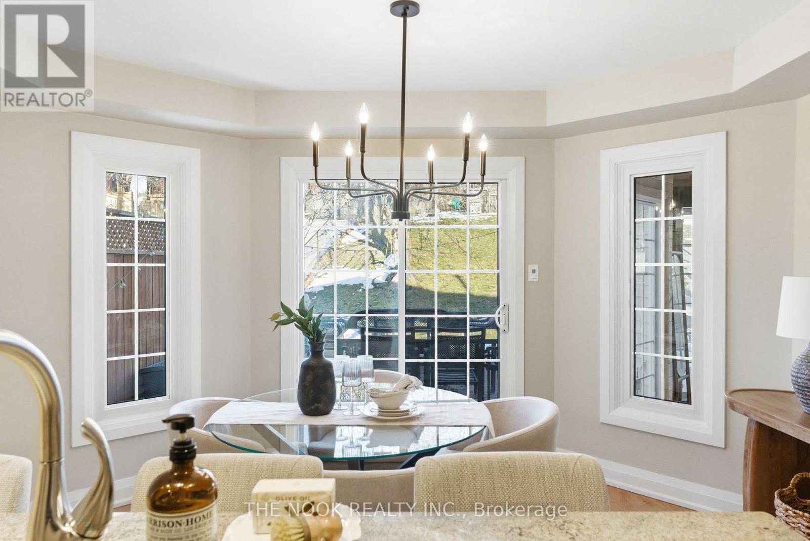 49 Meekings Drive, Ajax (Central West), Ontario  L1T 3N2 - Photo 12 - E12850410