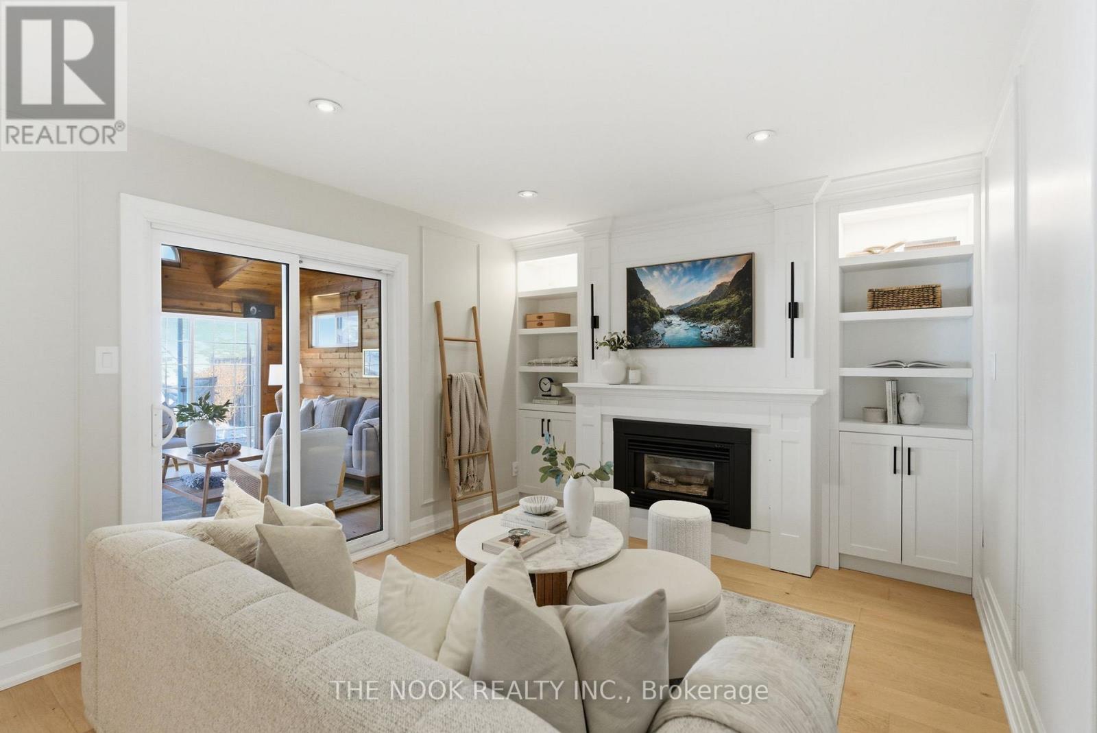 49 Meekings Drive, Ajax (Central West), Ontario  L1T 3N2 - Photo 19 - E12850410