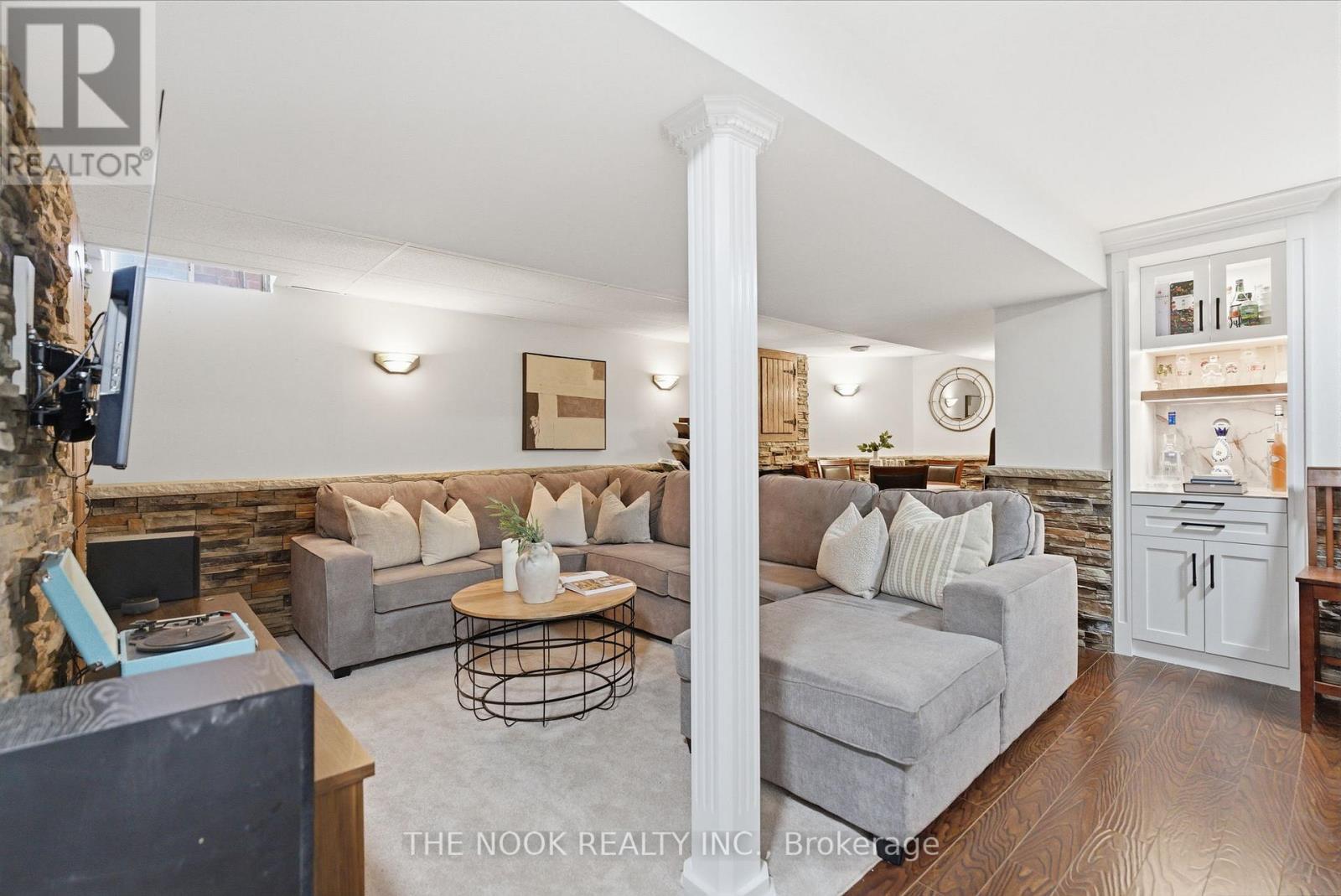 49 Meekings Drive, Ajax (Central West), Ontario  L1T 3N2 - Photo 34 - E12850410